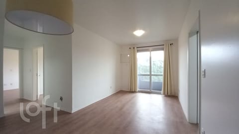 Image 3 - 250163